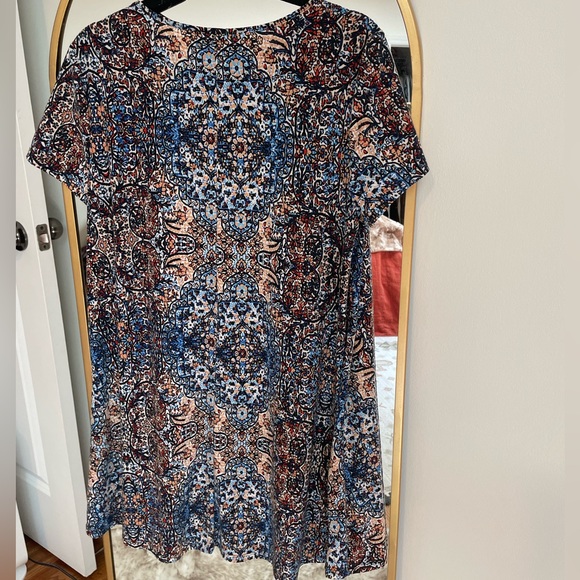 Show Me Your MuMu velour tshirt dress - Picture 2 of 3